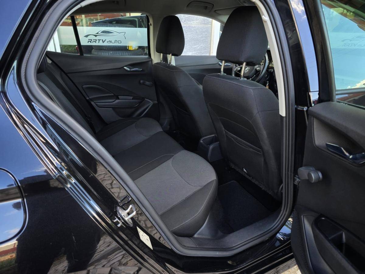 skoda-fabia-2023-gasolina-999cc