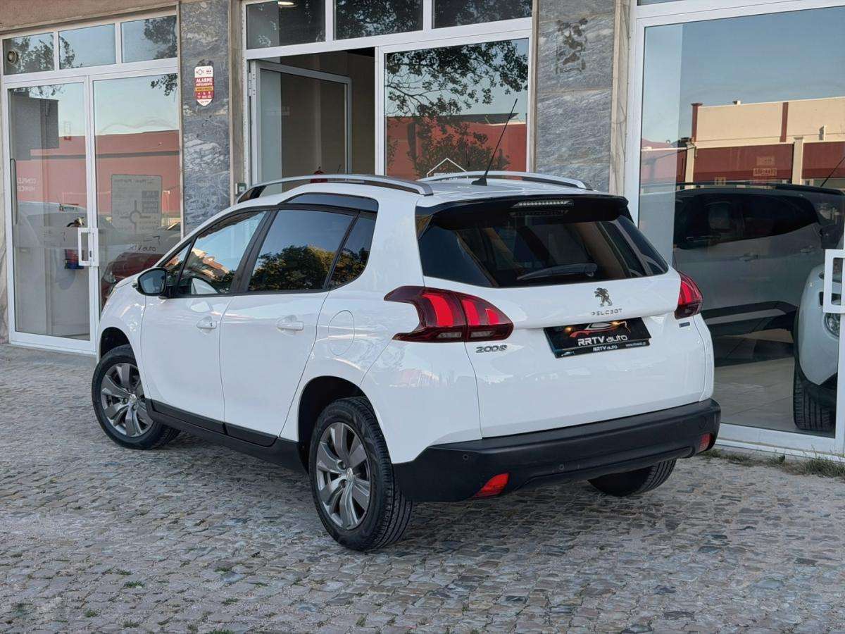 peugeot-2008-2016-gasolina-1199cc