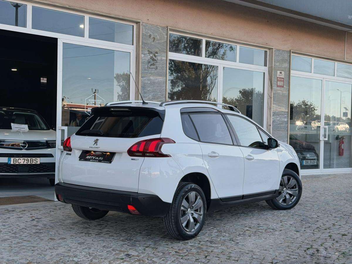 peugeot-2008-2016-gasolina-1199cc