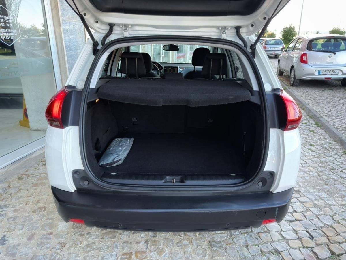 peugeot-2008-2016-gasolina-1199cc