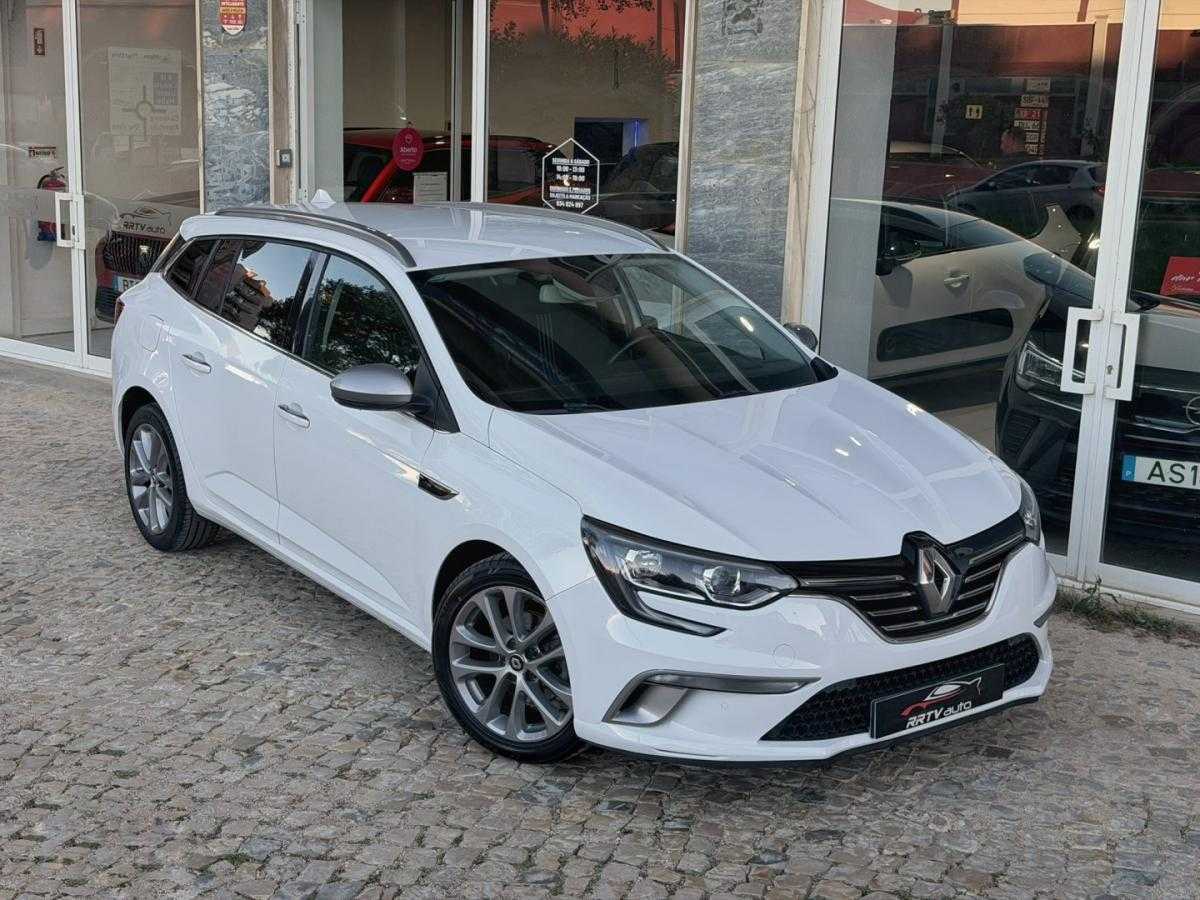 renault-megane-sport-tourer-2017-diesel-1461cc
