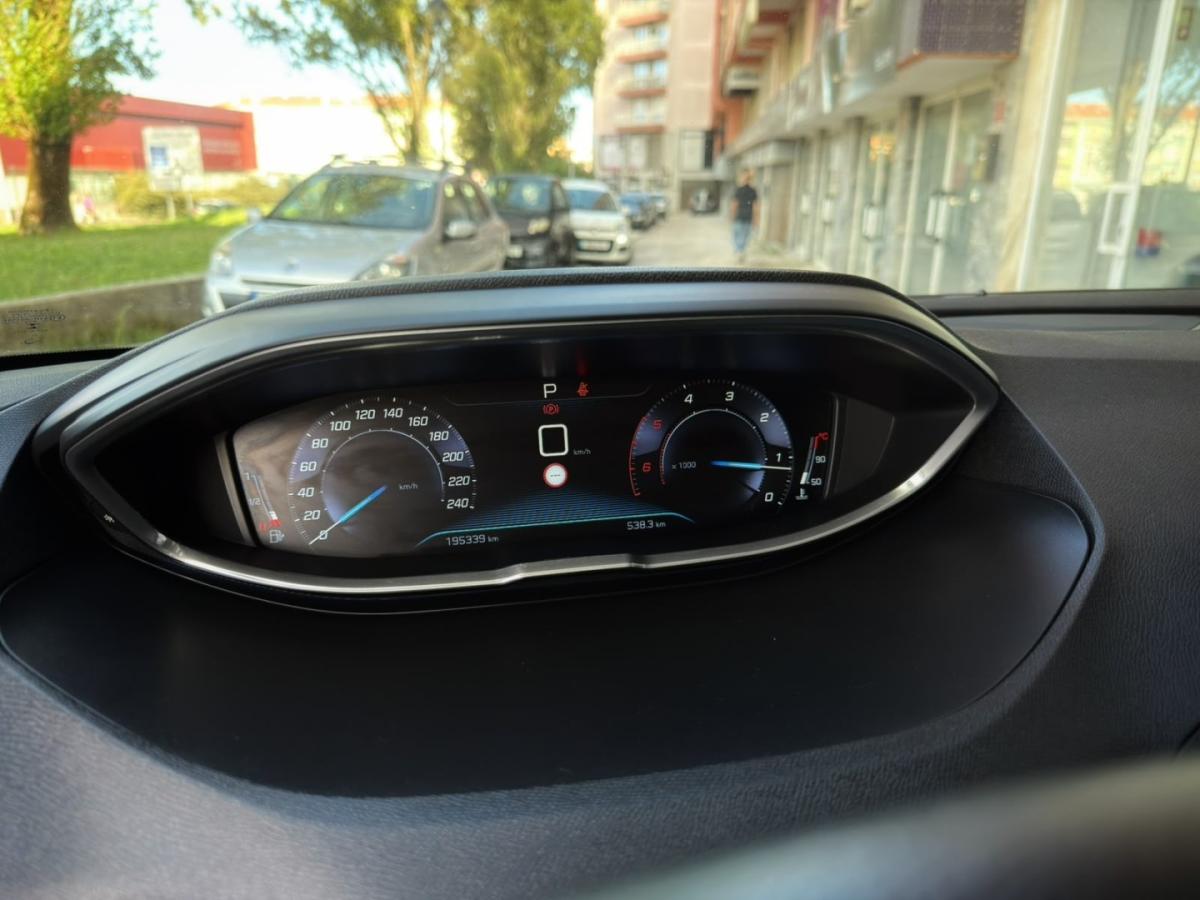 peugeot-3008-2016-diesel-1560cc