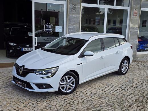 renault-megane-sport-tourer-2019-diesel-1461cc