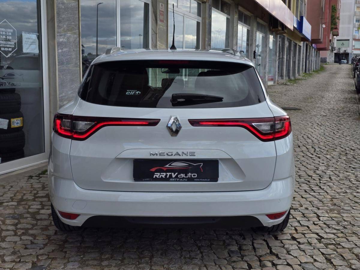renault-megane-sport-tourer-2019-diesel-1461cc