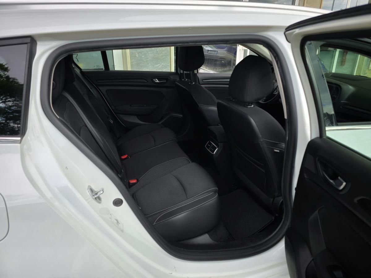 renault-megane-sport-tourer-2019-diesel-1461cc