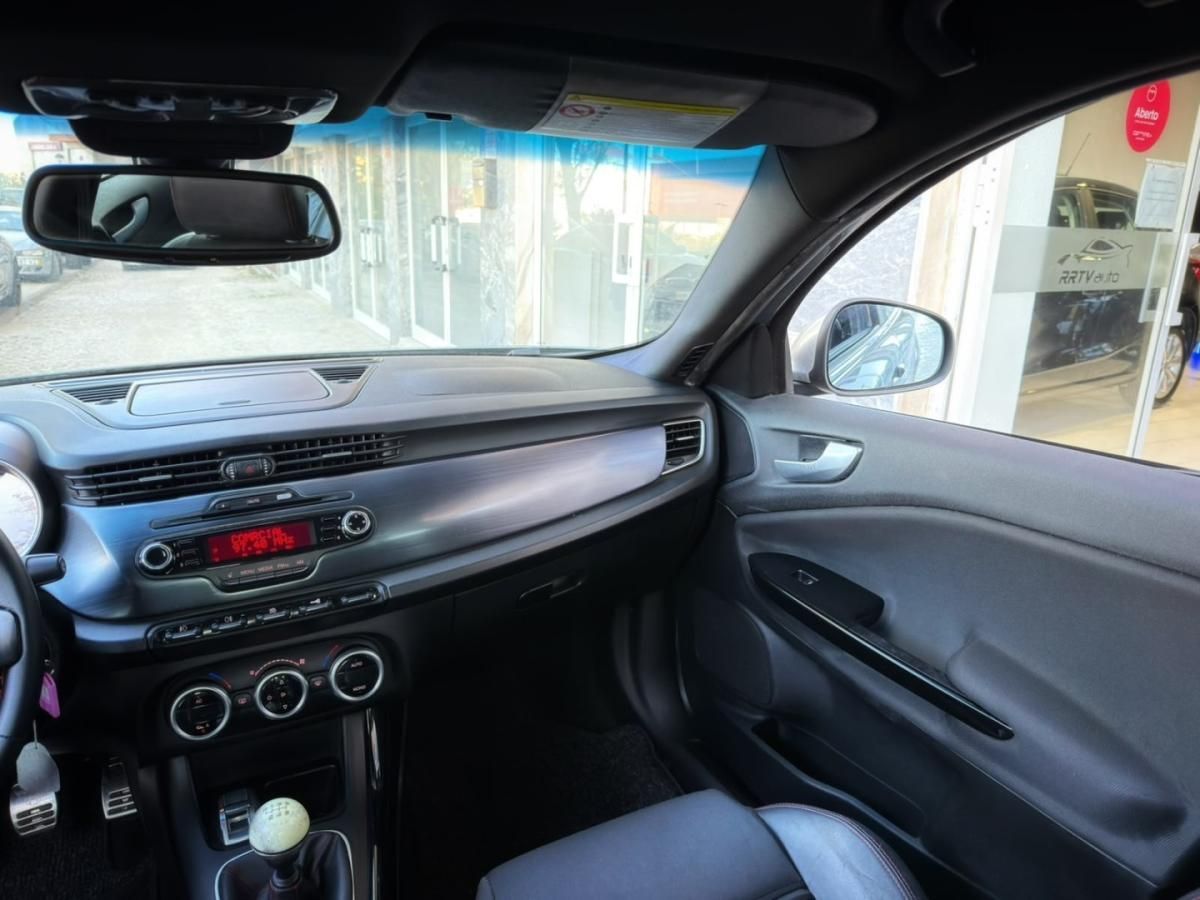 alfa-romeo-giulietta-2011-diesel-1598cc