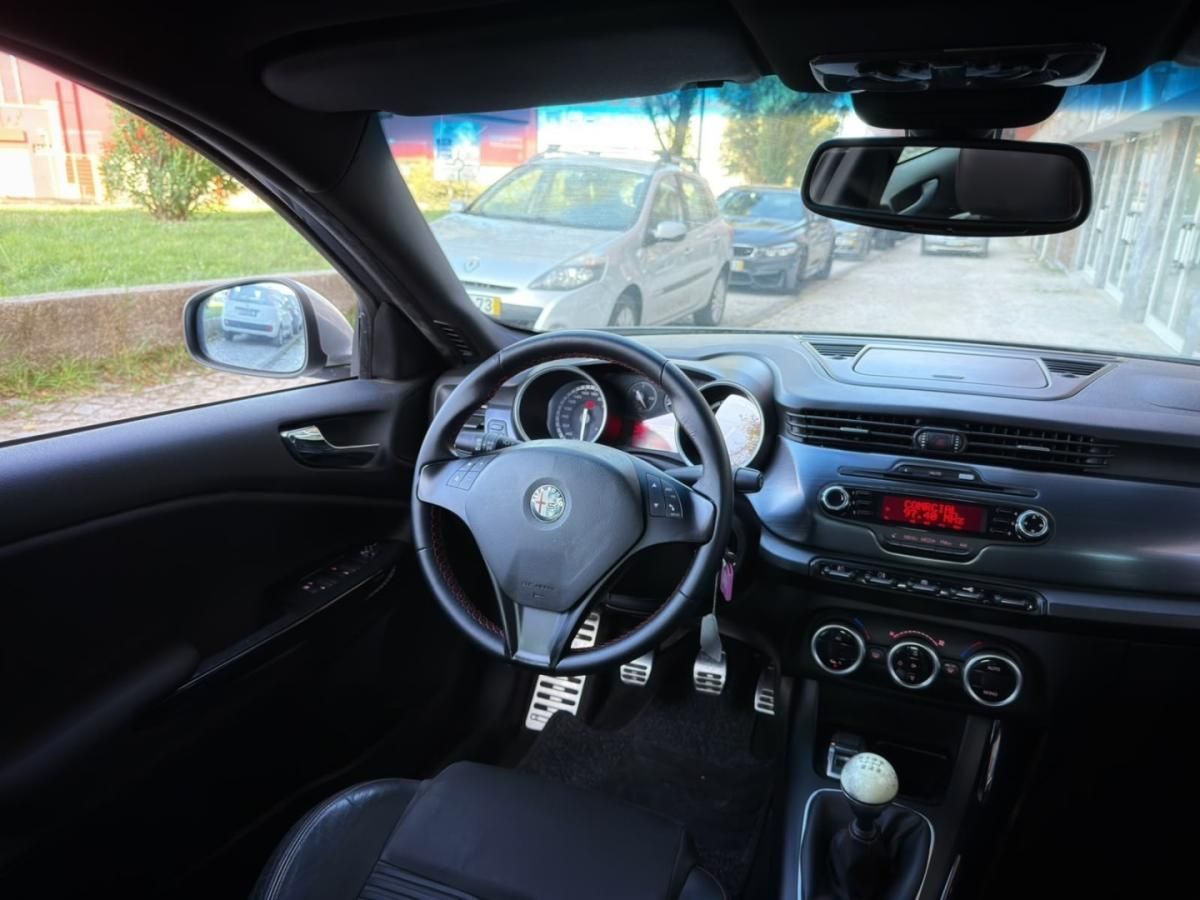 alfa-romeo-giulietta-2011-diesel-1598cc