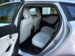 volvo-v40-cross-country-2015-diesel-1560cc