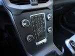 volvo-v40-cross-country-2015-diesel-1560cc