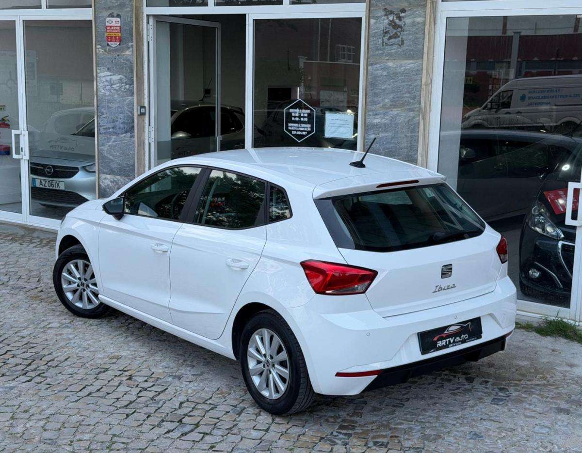 seat-ibiza-2023-gasolina-999cc