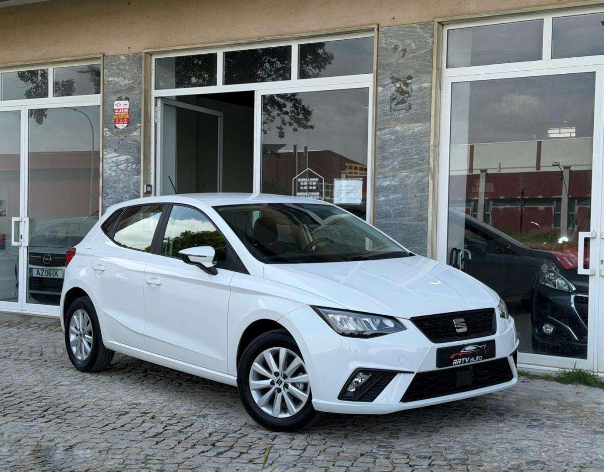 seat-ibiza-2023-gasolina-999cc