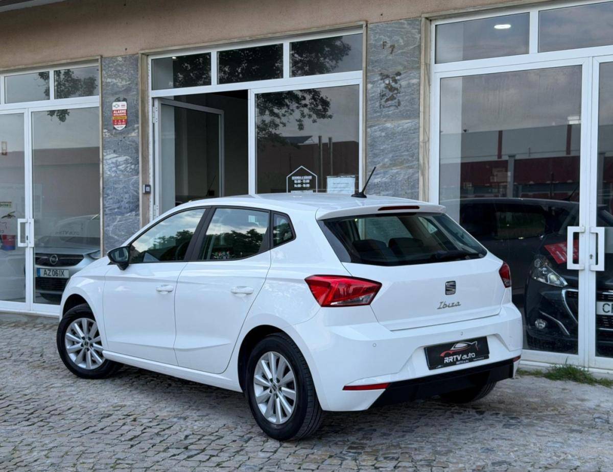 seat-ibiza-2023-gasolina-999cc