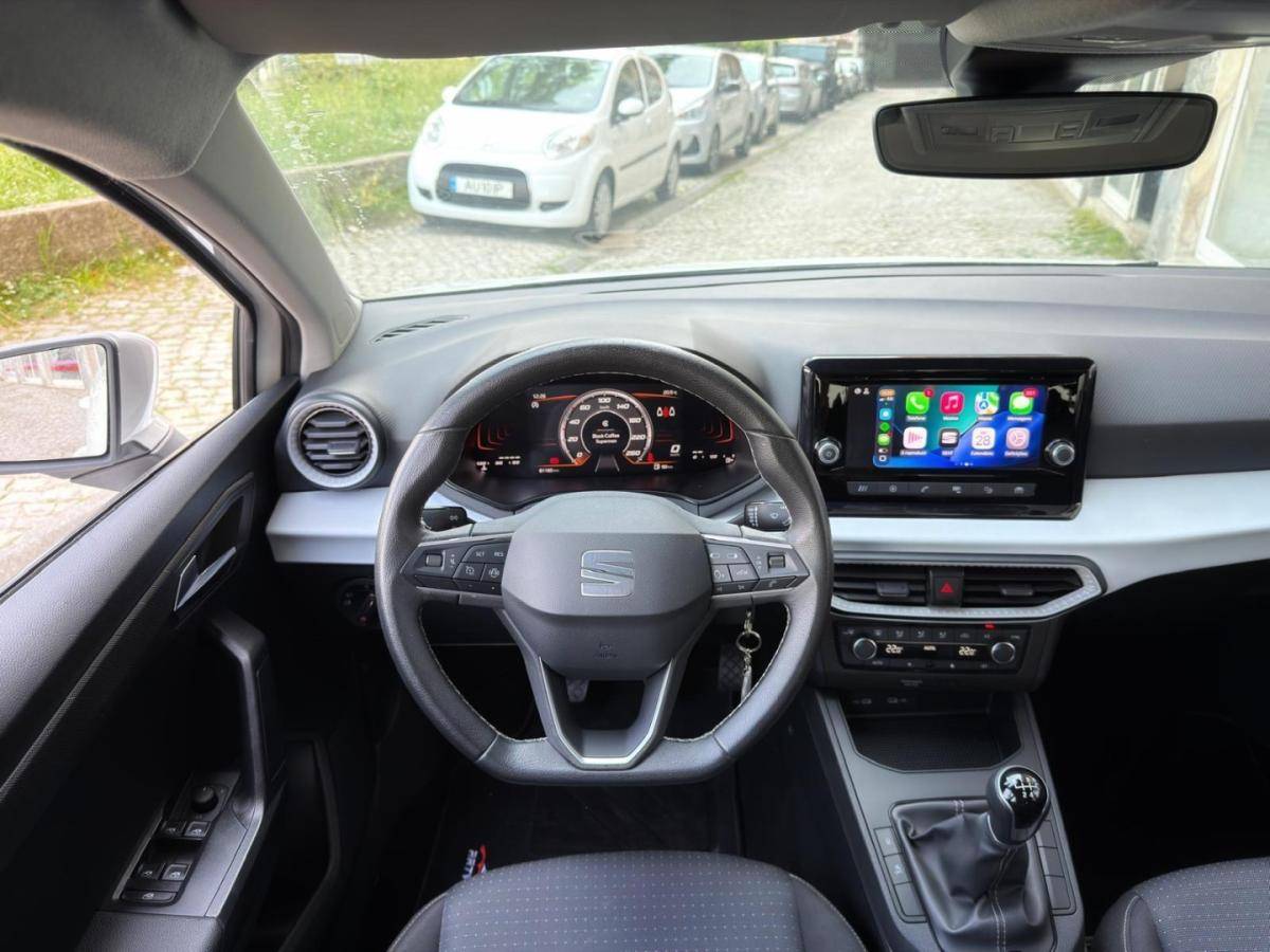 seat-ibiza-2023-gasolina-999cc