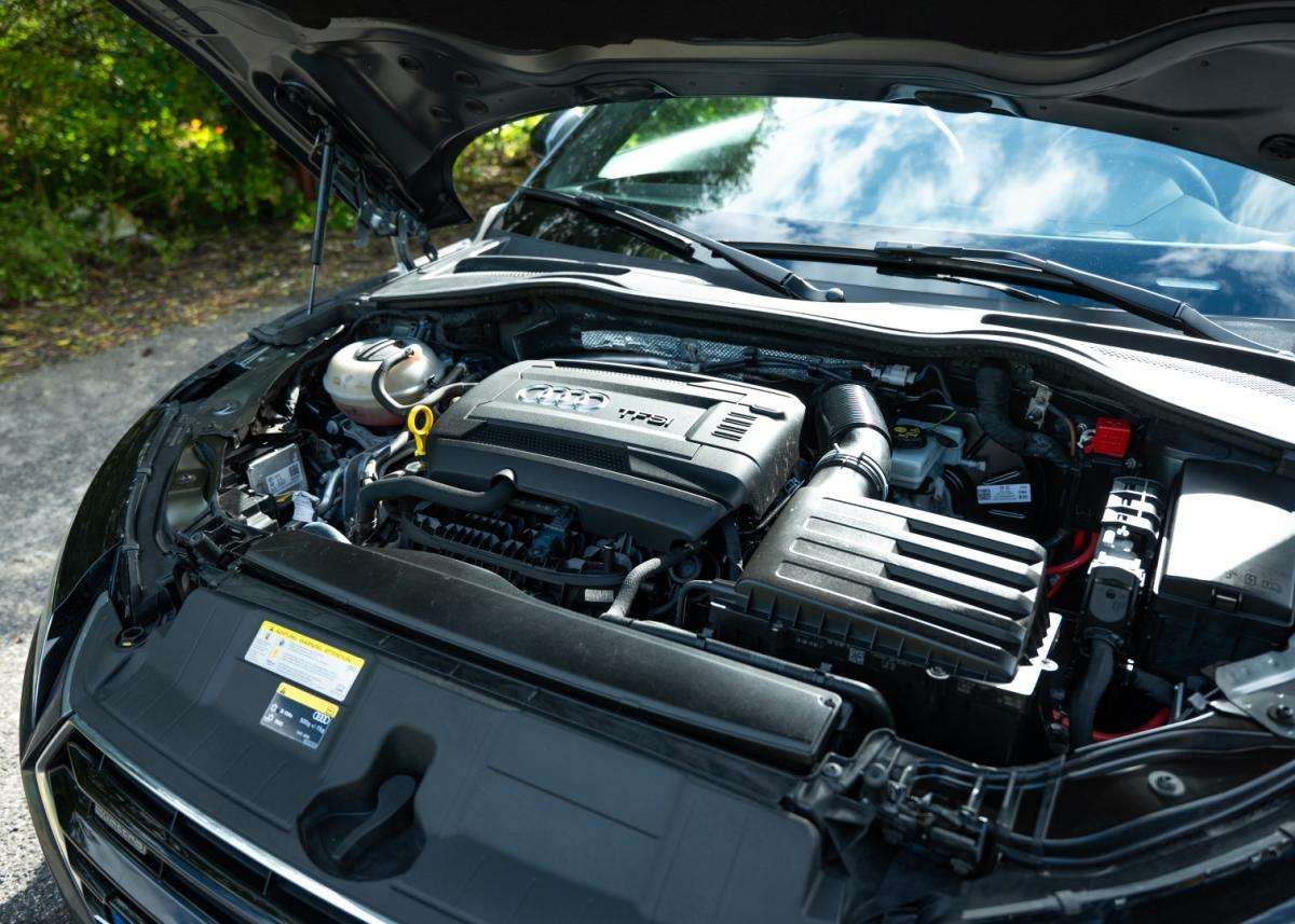 audi-tt-2014-gasolina-1984cc