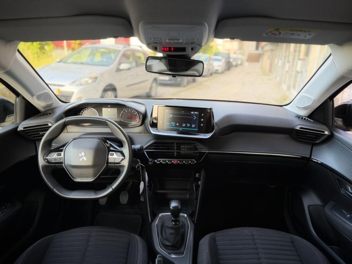 peugeot-208-2023-gasolina-1199cc