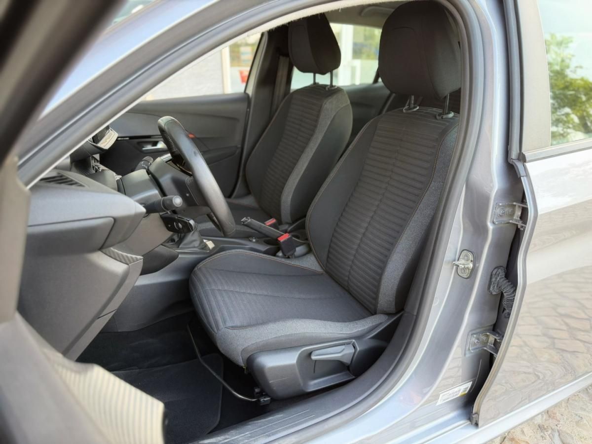 peugeot-208-2023-gasolina-1199cc
