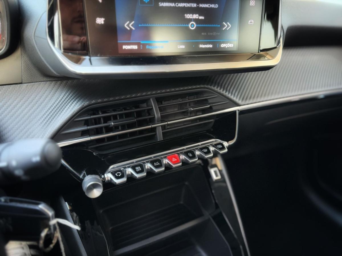 peugeot-208-2023-gasolina-1199cc