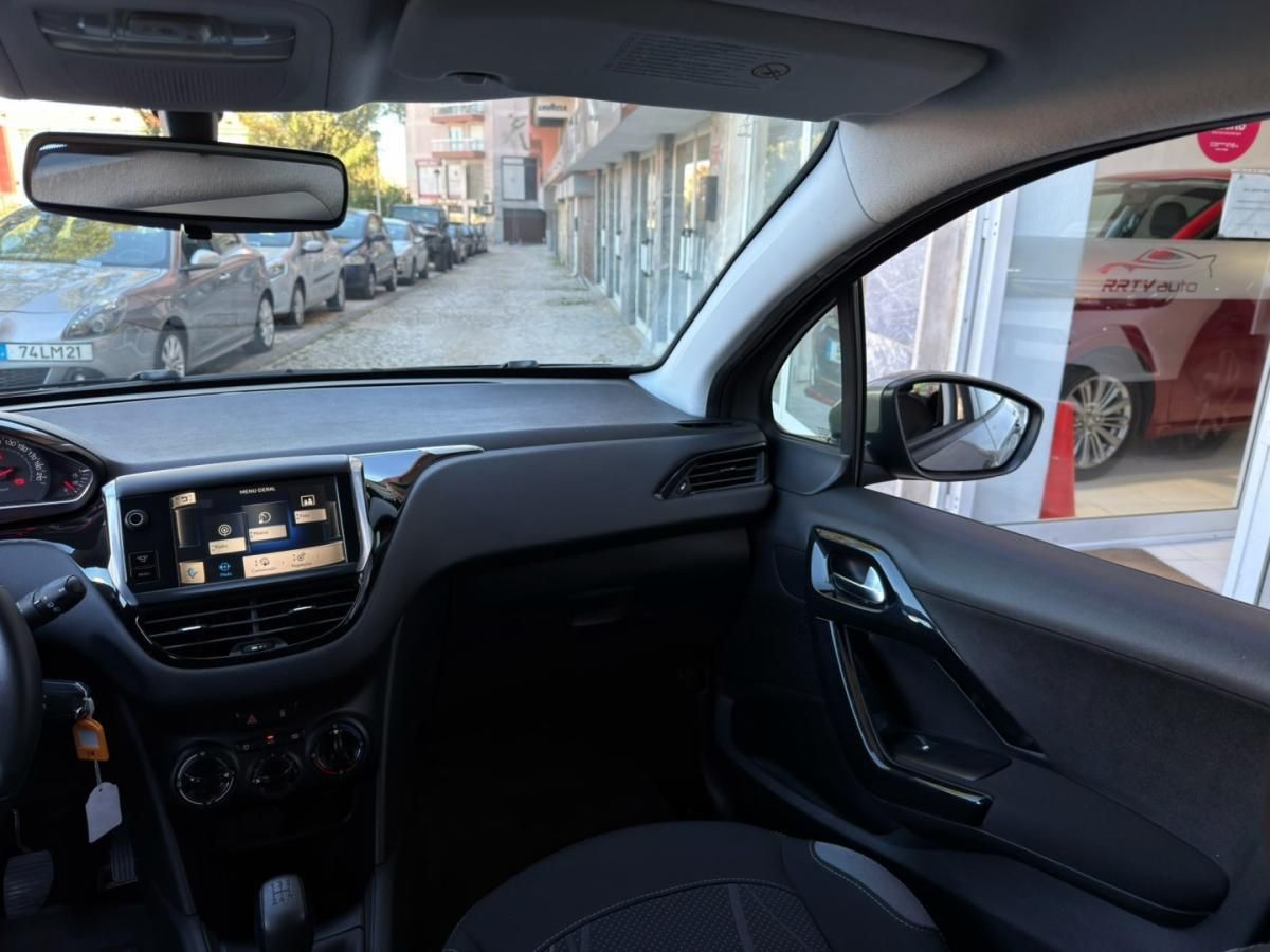 peugeot-208-2013-gasolina-1199cc