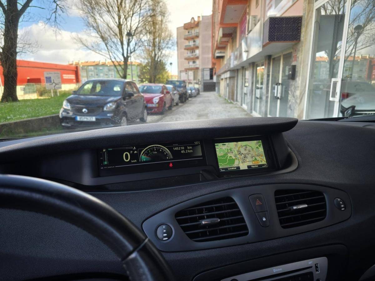 renault-scenic-2014-diesel-1461cc