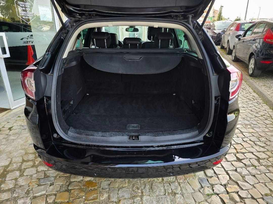 renault-megane-sport-tourer-2015-diesel-1461cc