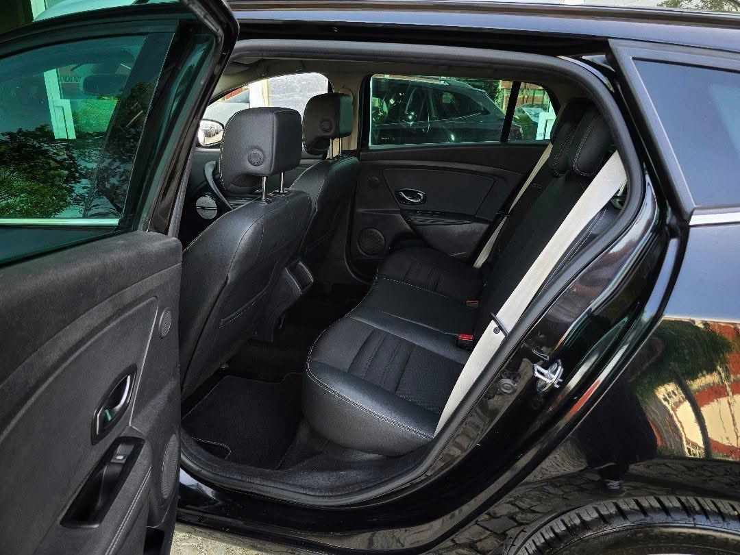 renault-megane-sport-tourer-2015-diesel-1461cc