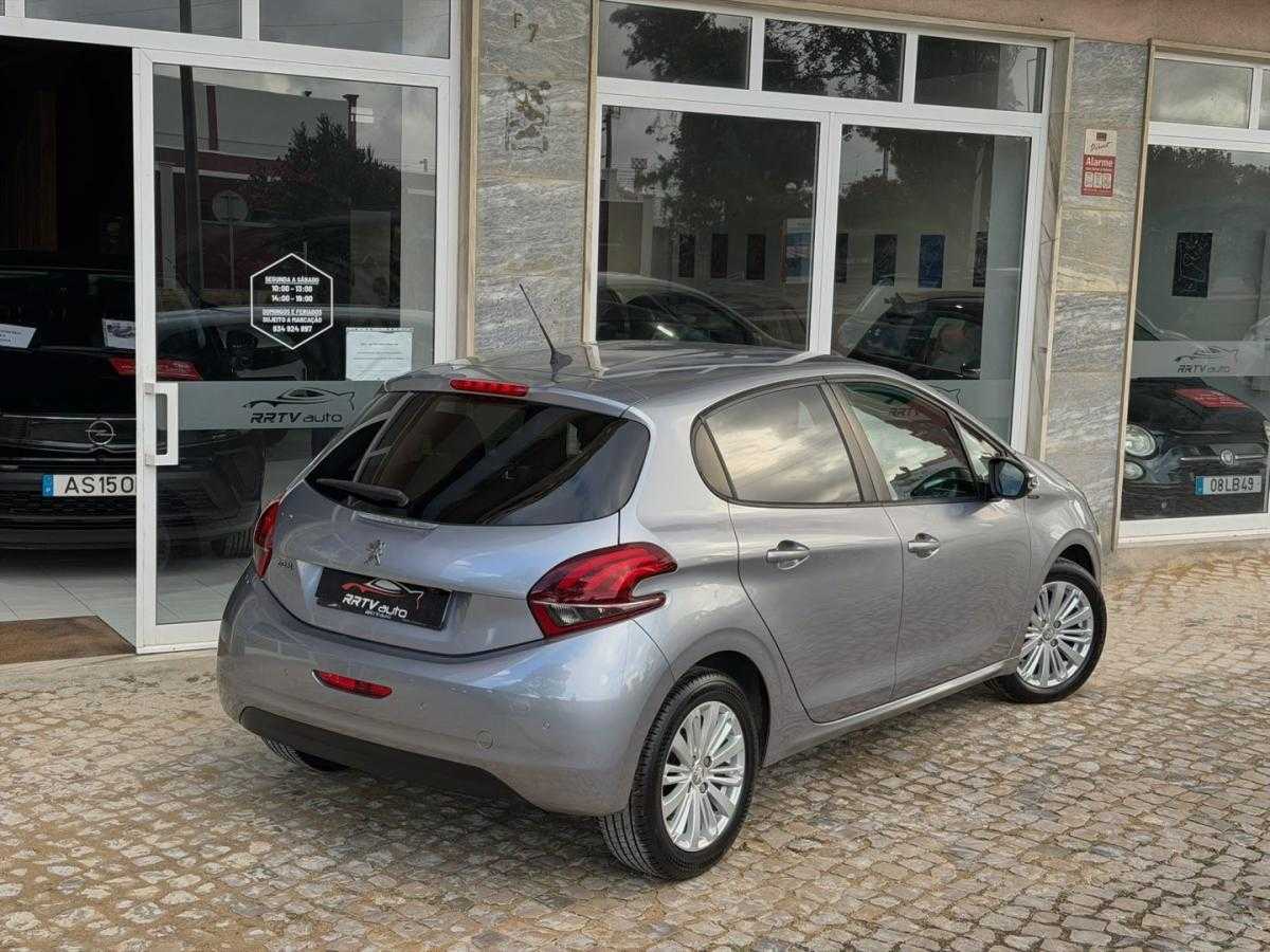 peugeot-208-2019-gasolina-1199cc