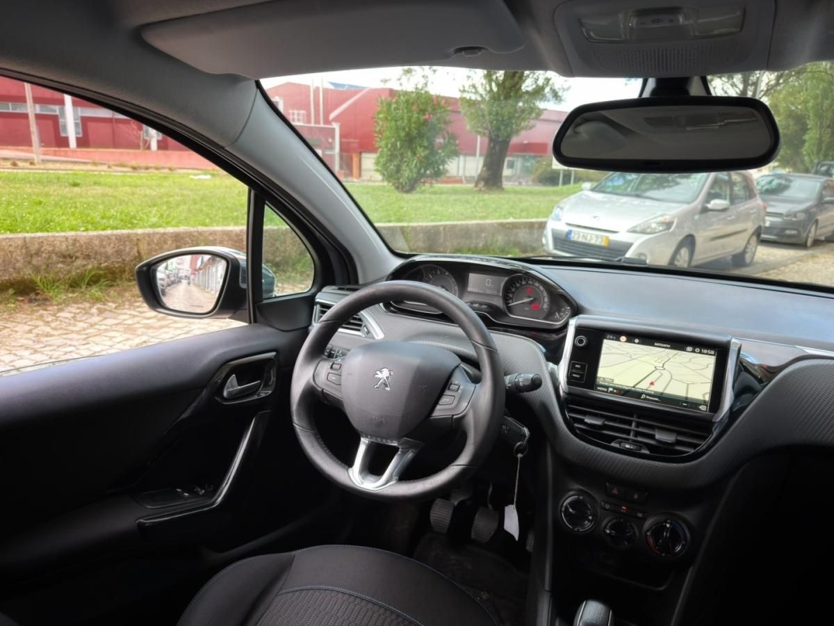 peugeot-208-2019-gasolina-1199cc