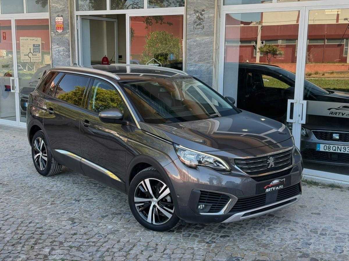peugeot-5008-2018-diesel-1499cc