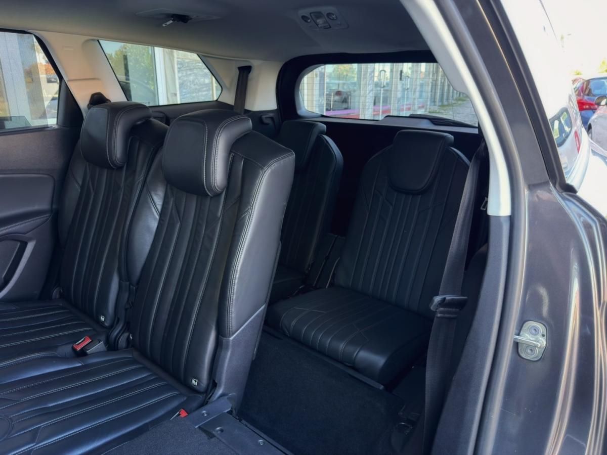 peugeot-5008-2018-diesel-1499cc