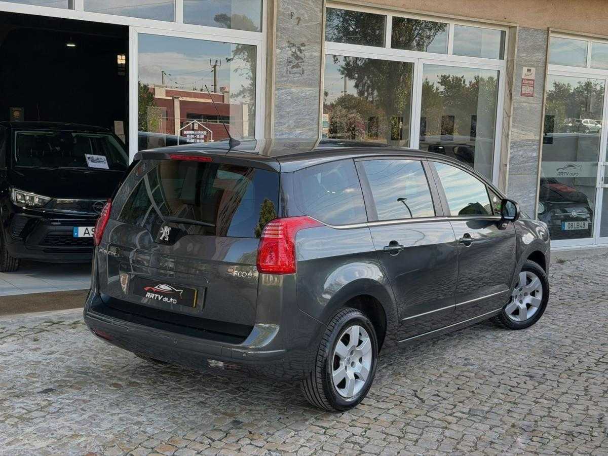 peugeot-5008-2012-diesel-1560cc