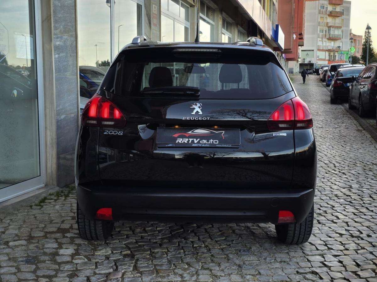 peugeot-2008-2017-gasolina-1199cc
