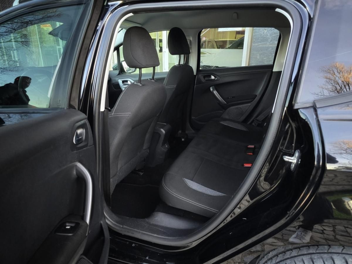 peugeot-2008-2017-gasolina-1199cc