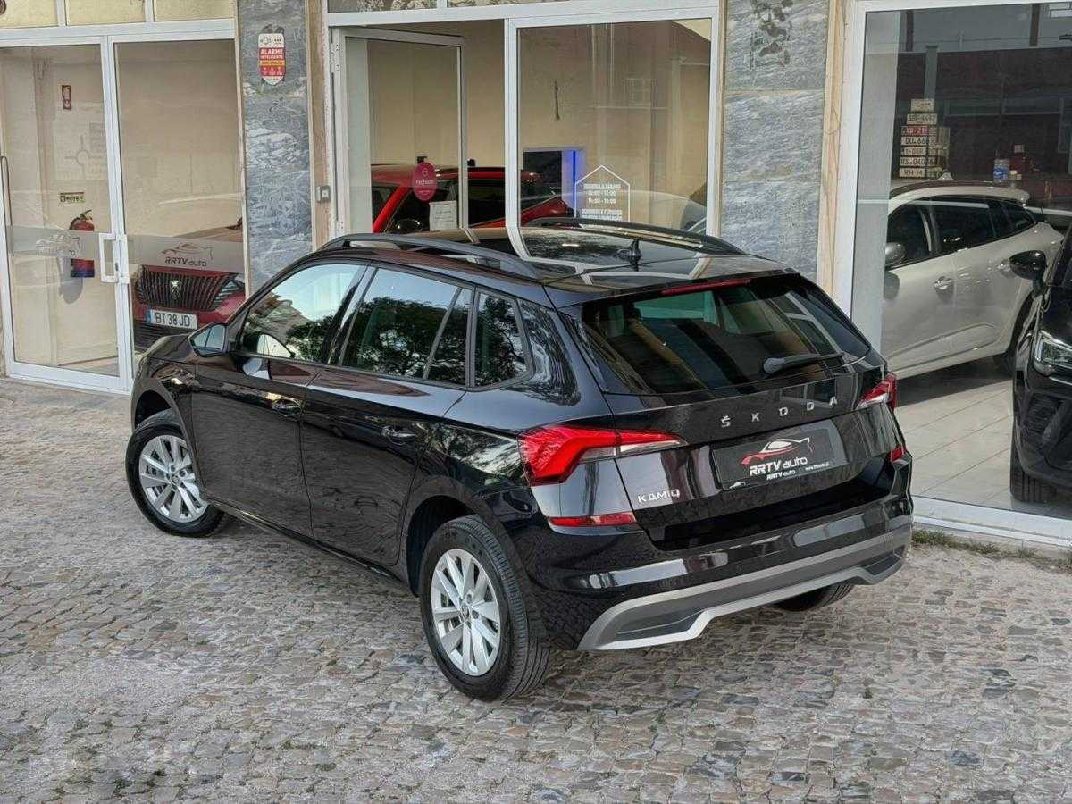 skoda-kamiq-2023-gasolina-999cc