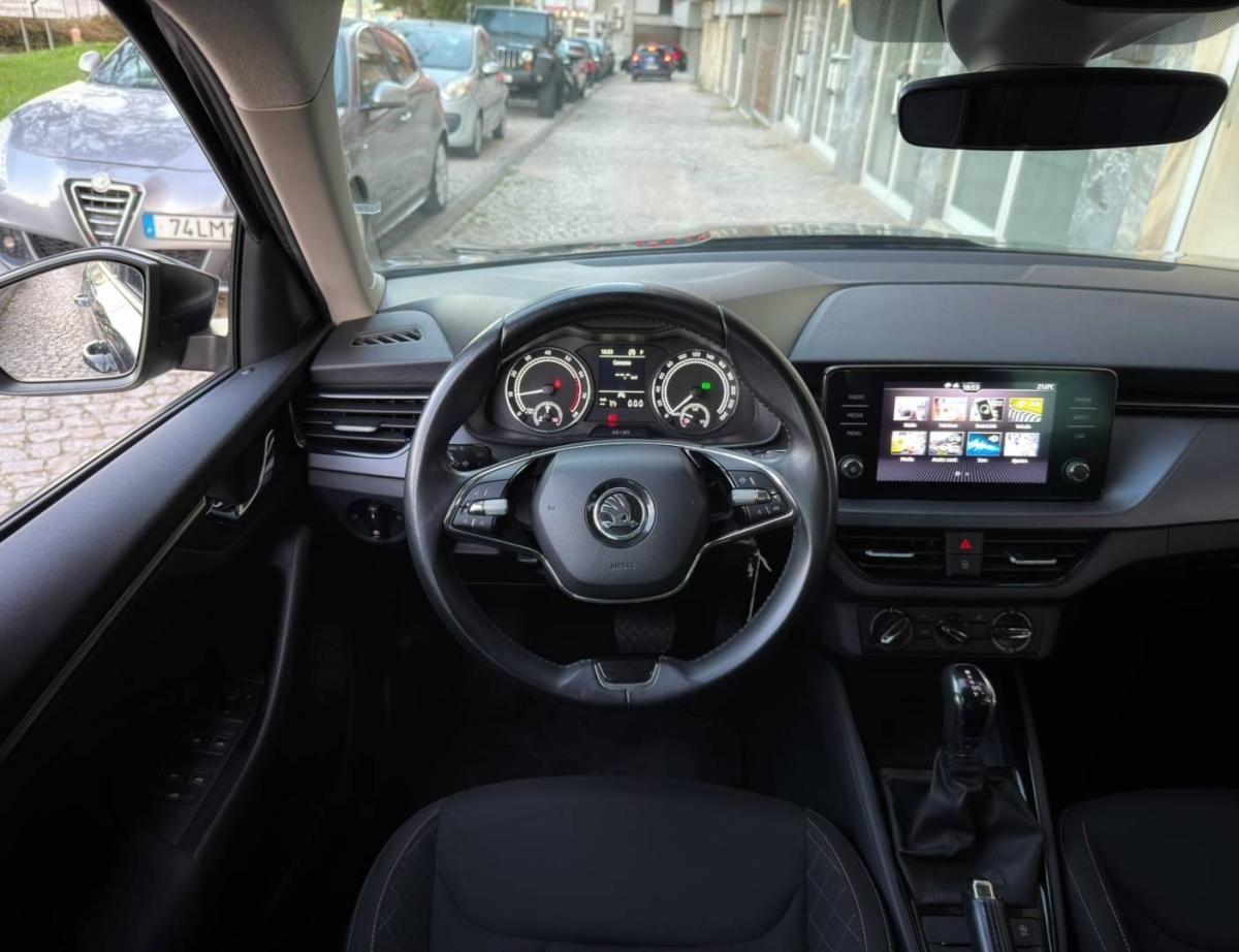 skoda-kamiq-2023-gasolina-999cc