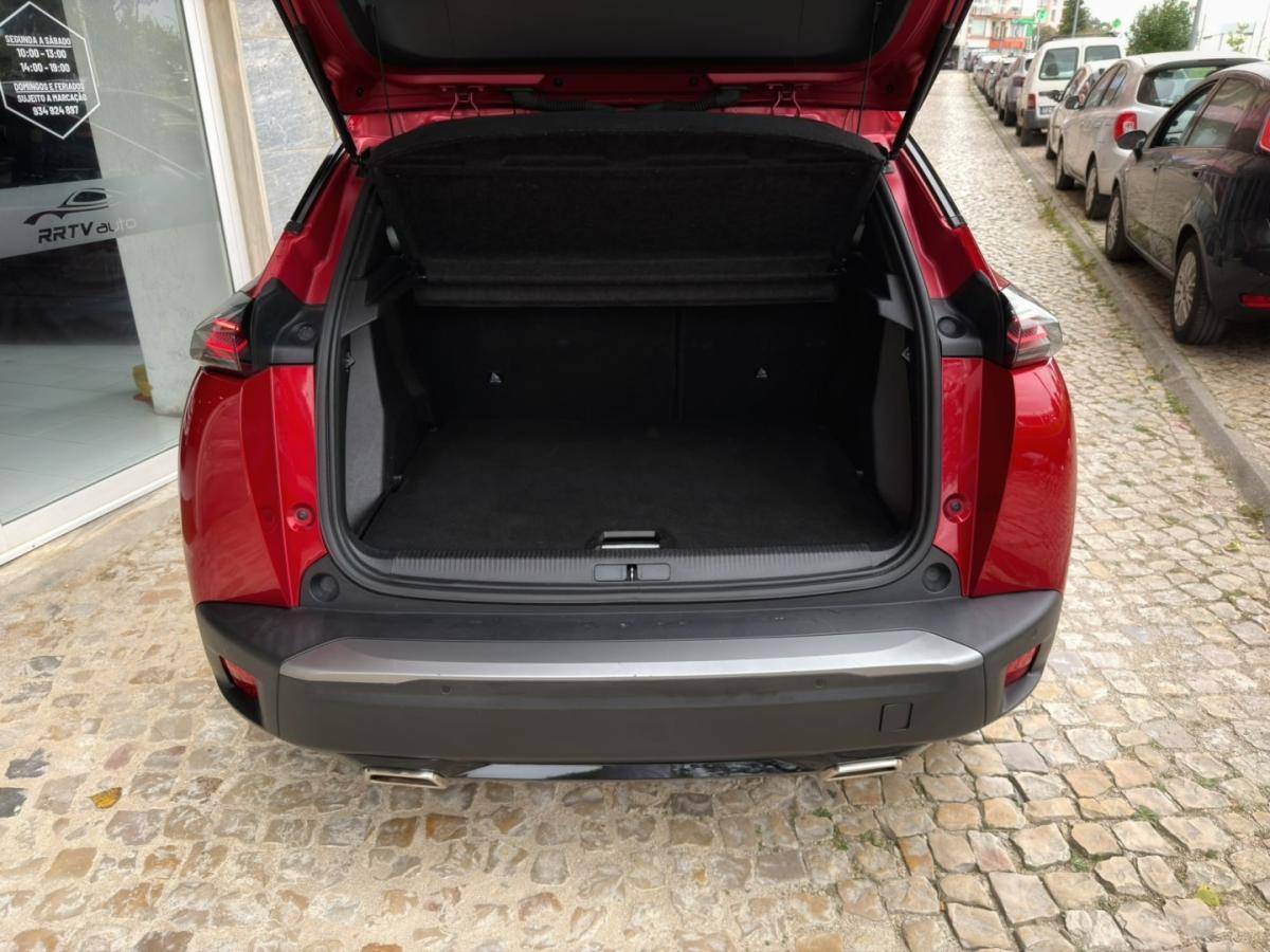 peugeot-2008-2024-gasolina-1199cc