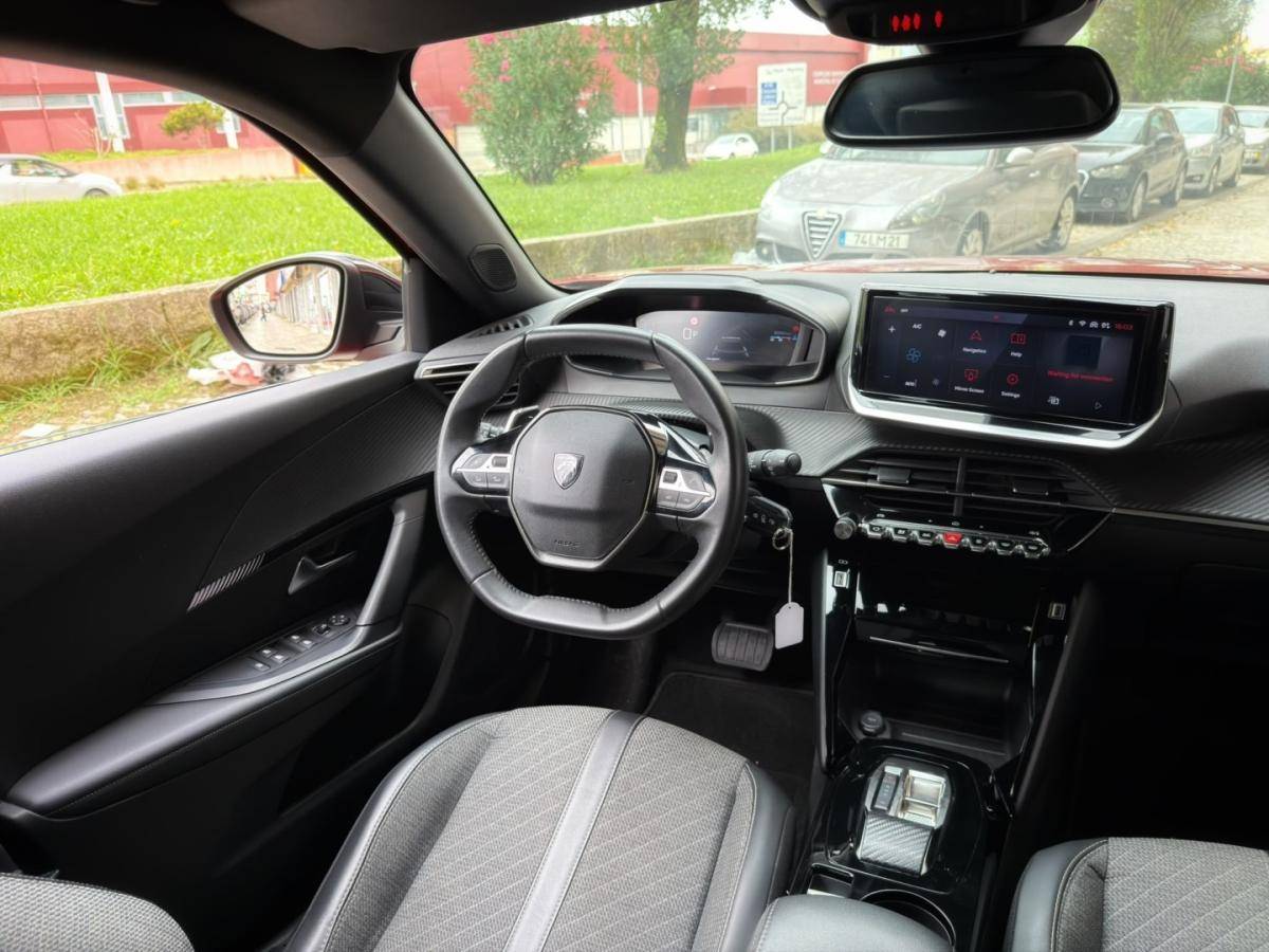 peugeot-2008-2024-gasolina-1199cc
