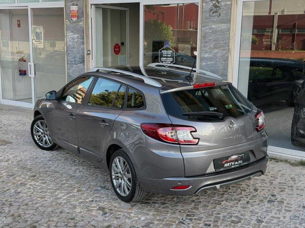 renault-megane-sport-tourer-2015-diesel-1461cc