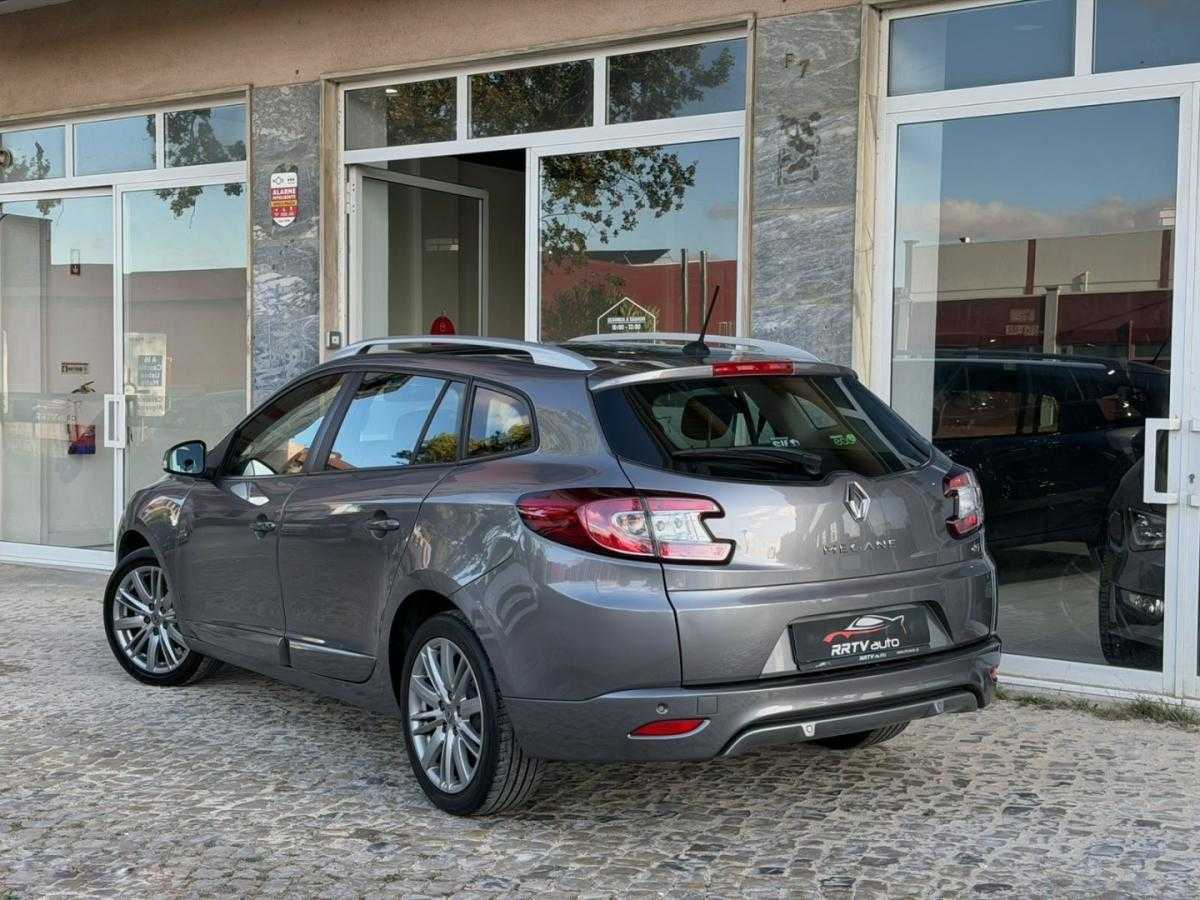 renault-megane-sport-tourer-2015-diesel-1461cc