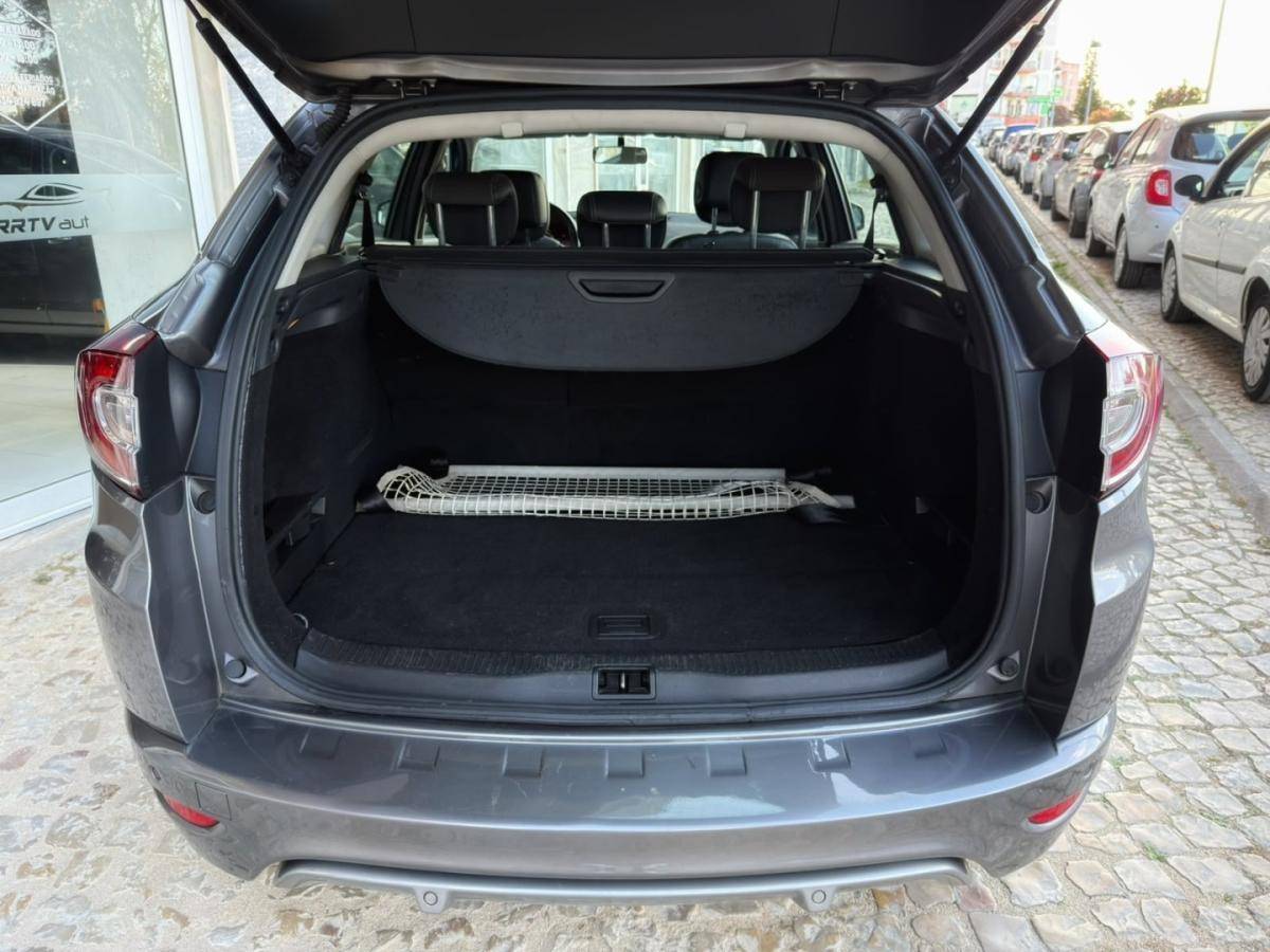 renault-megane-sport-tourer-2015-diesel-1461cc
