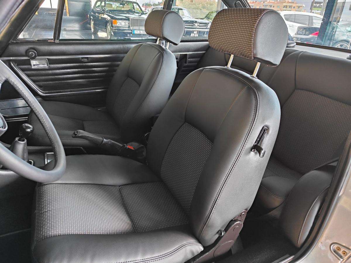peugeot-504-1977-gasolina-2667cc