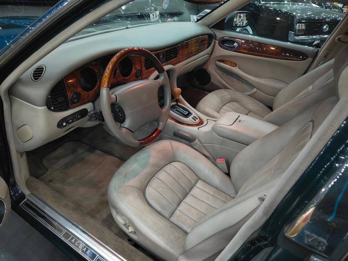jaguar-xj-2002-gpl-3248cc