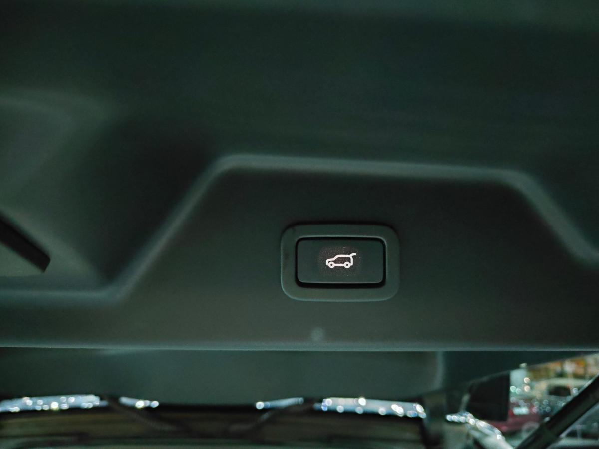 land-rover-range-rover-2012-diesel-2993cc