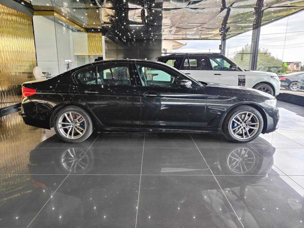 bmw-serie-5-2017-hibrido-a-gasolina-1998cc