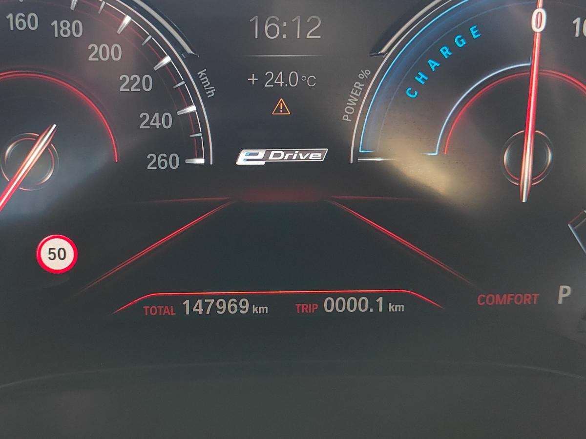 bmw-serie-5-2017-hibrido-a-gasolina-1998cc