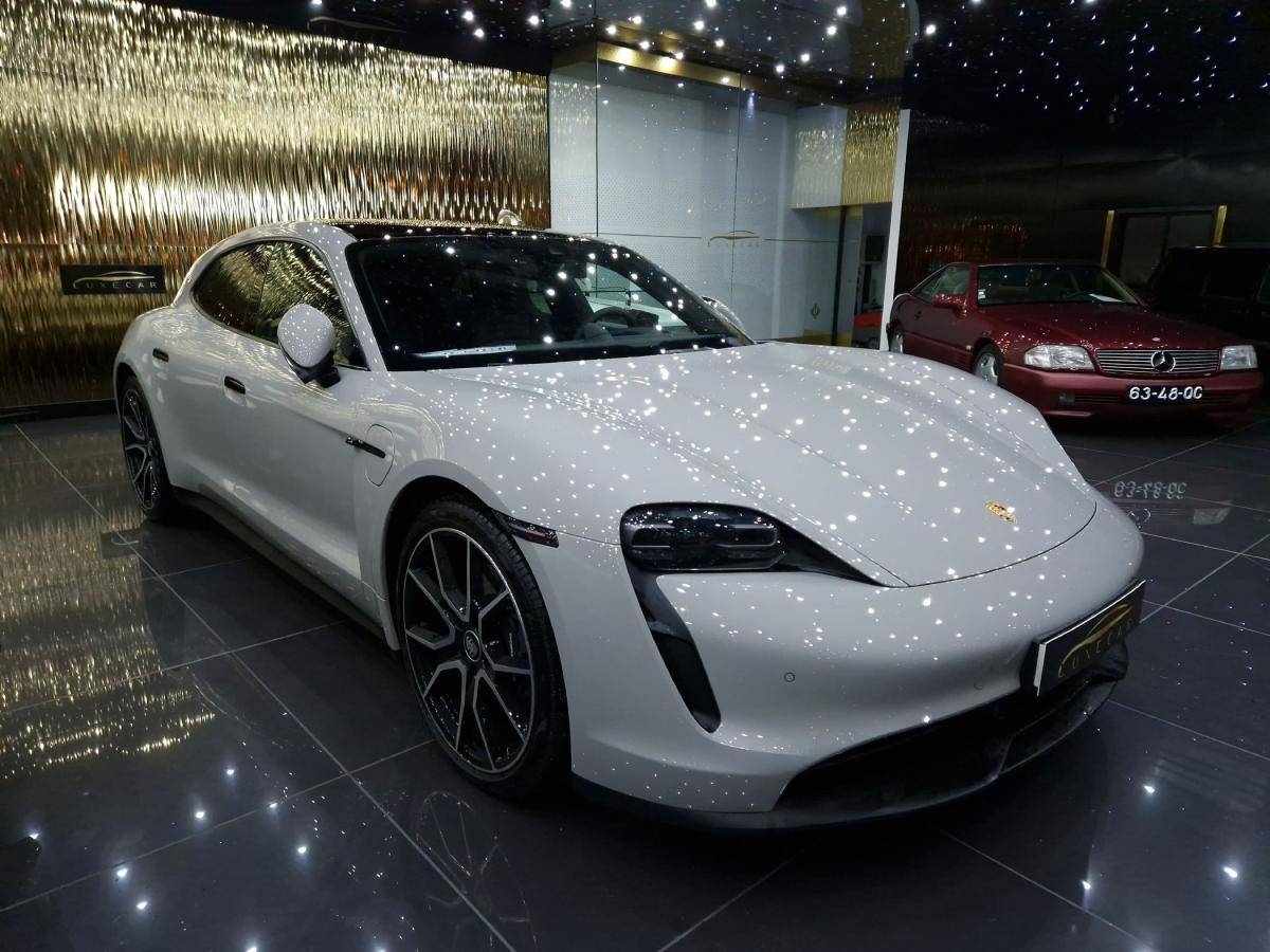 porsche-taycan-2022-eletrico-500cc