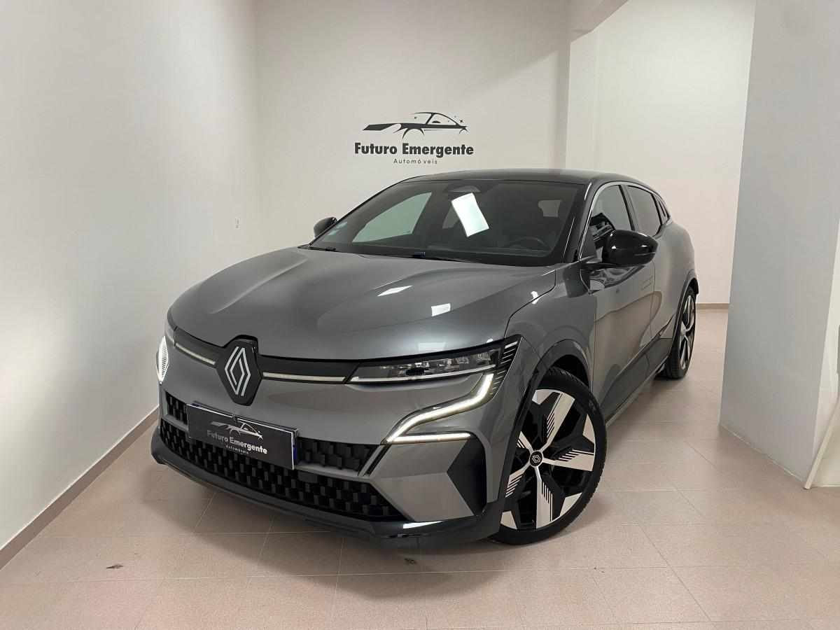 Renault Mégane E-TECH - Usado - 24900€ - SUV e TT - Automática - 42170 ...