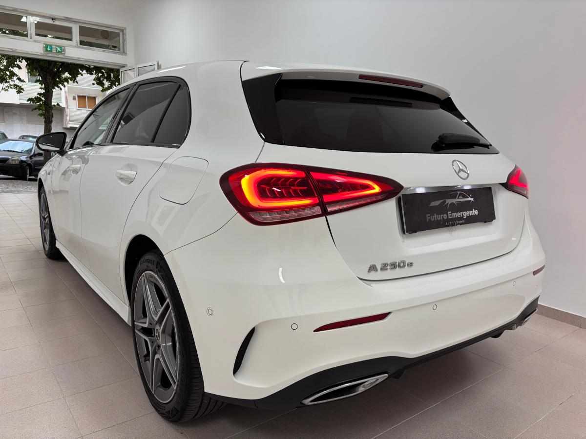 mercedes-benz-classe-a-a-250-e-2021-gasolina-1332cc