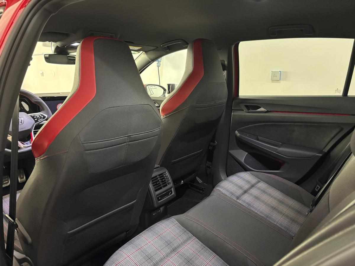 volkswagen-golf-2-0-tsi-2023-gasolina-1984cc
