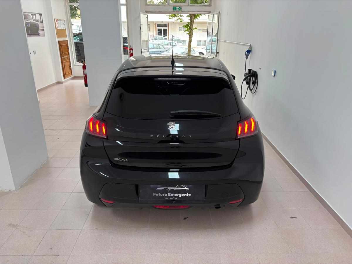 peugeot-208-1-2-puretech-2023-gasolina-1199cc