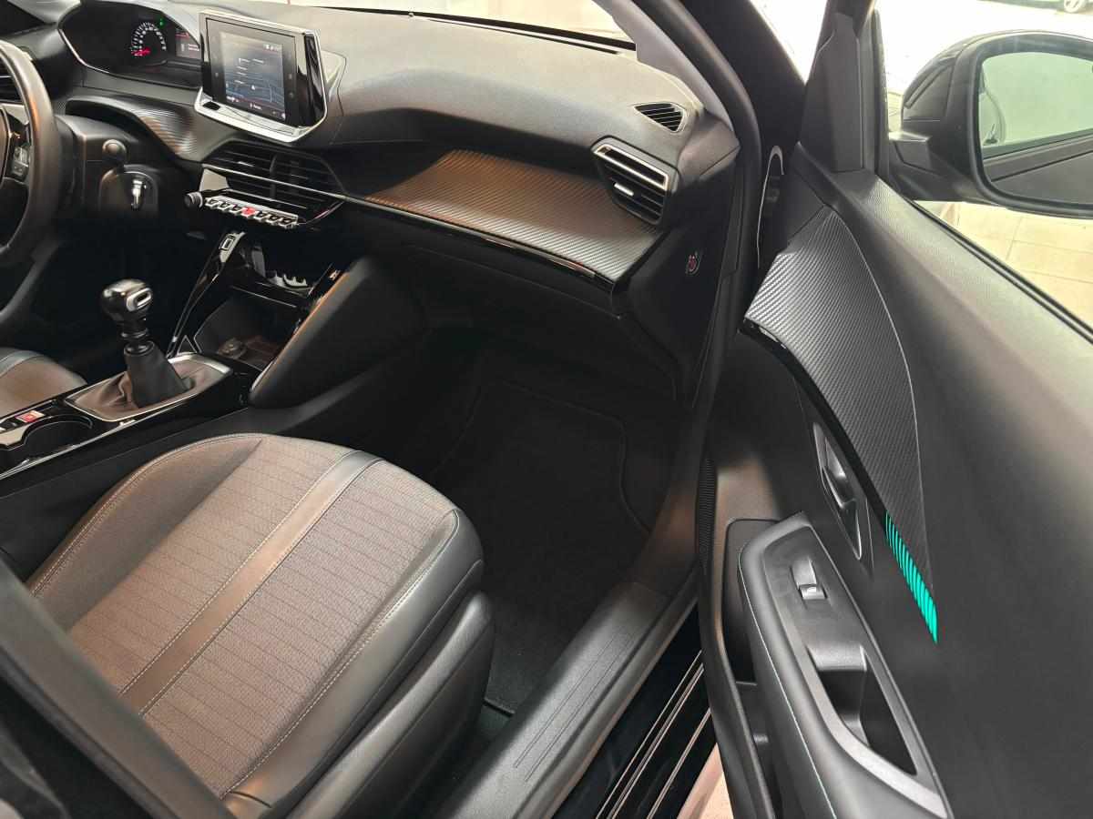 peugeot-208-1-2-puretech-2023-gasolina-1199cc